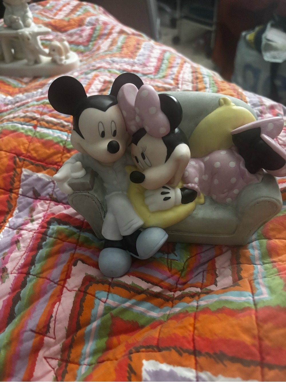 Precious Moments 131700 Together Is The Nicest Place To Be, Disney Mickey Minnie